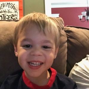 Meet your Posher, Virginia